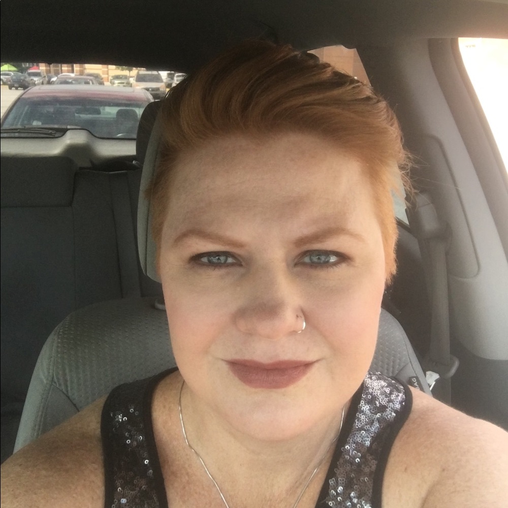 Meet your Posher, Heidi